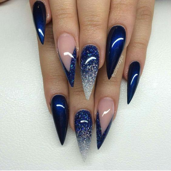 Dark blue sparkling stilleto nails