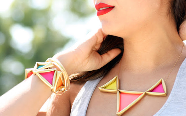 pyramid necklace